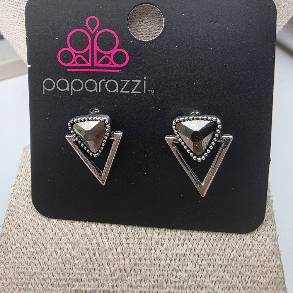 Paparazzi Metallic Silver Geometric Post Earrings (757)